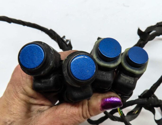 Thumbnail 5: 2013 BMW M5 ///M (F10) FRONT PDC PARK PARKING SENSOR SET w/ HARNESS (BLUE B05)