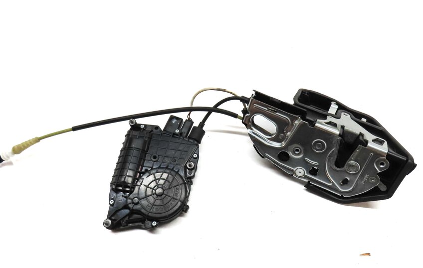 Thumbnail 4: 10-16 BMW 528i 535i 550i 750i 760i (F01 F10) RIGHT FRONT SOFT CLOSE DOOR LATCH