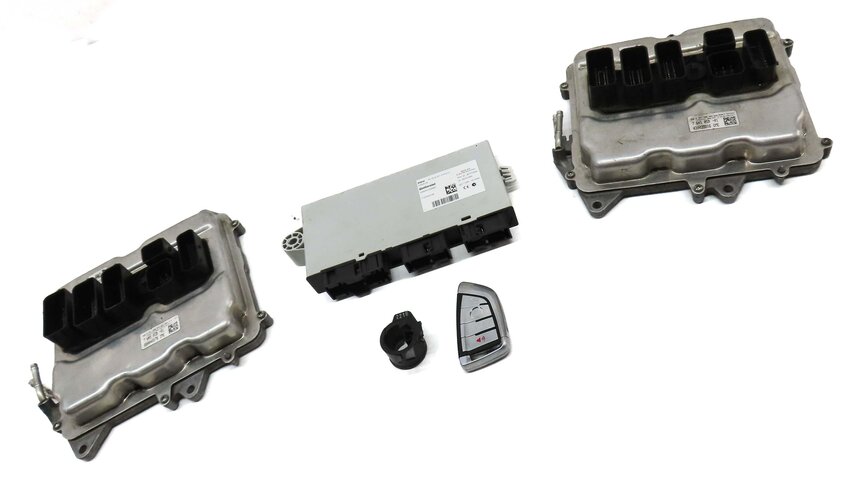 Thumbnail 3: 12-15 BMW M5 M6 ///M (F06 F10 F12 F13) 4.4L S63 ENGINE DME CAS 4 MODULE KEY SET