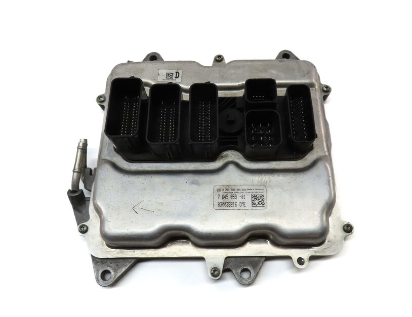 Thumbnail 4: 12-15 BMW M5 M6 ///M (F06 F10 F12 F13) 4.4L S63 ENGINE DME CAS 4 MODULE KEY SET