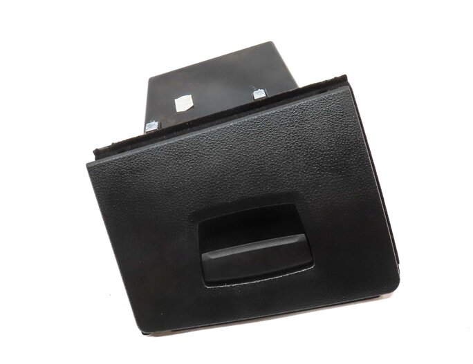Thumbnail 3: 2013 BMW M5 ///M (F10) FRONT LEFT DRIVER DASH STORAGE COMPARTMENT BOX (BLACK)