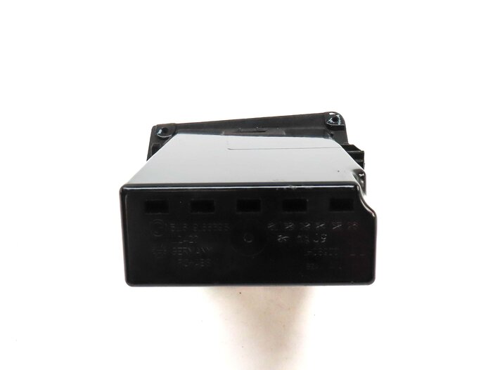 Thumbnail 6: 2013 BMW M5 ///M (F10) FRONT LEFT DRIVER DASH STORAGE COMPARTMENT BOX (BLACK)