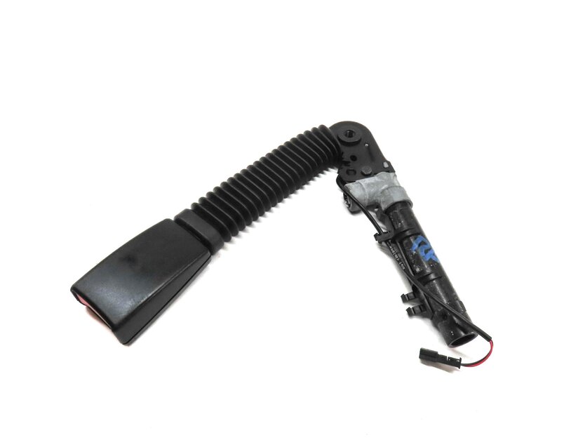 2010-2017 BMW 5 / 7 / GT (F01 F07 F10) RIGHT FRONT PASSENGER SEATBELT RECEIVER