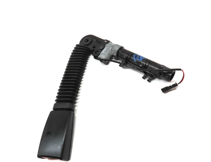 Thumbnail 3: 2010-2017 BMW 5 / 7 / GT (F01 F07 F10) RIGHT FRONT PASSENGER SEATBELT RECEIVER