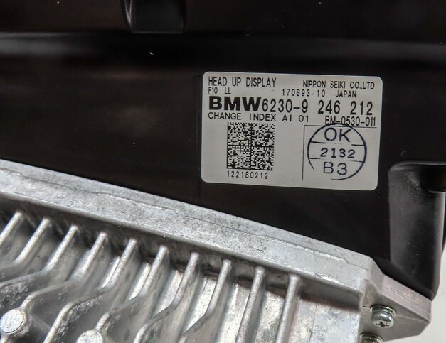 Thumbnail 7: 2011-2016 BMW 528i 535i 550i M5 (F10) FRONT DASH HEADS UP DISPLAY PROJECTOR HUD