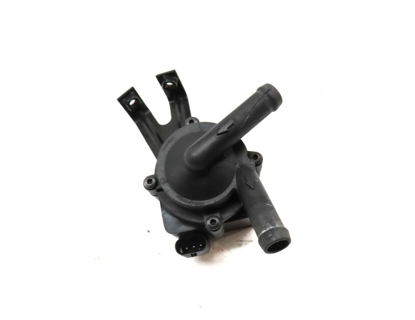 Thumbnail 3: 2013 BMW M5 ///M (F10) 4.4L S63 TWIN TURBO ENGINE AUX AUXILIARY WATER PUMP