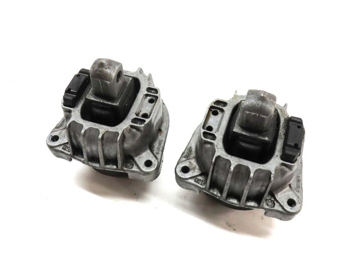 2013 BMW M5 ///M (F10) 4.4L S63 TWIN TURBO ENGINE LEFT & RIGHT MOTOR MOUNT SET-2
