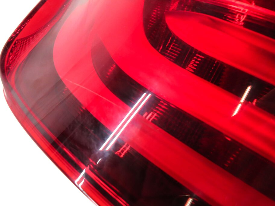 Thumbnail 12: 2011-2013 BMW 5 SERIES M5 F10 LEFT DRIVER REAR OUTER TAILLIGHT BRAKE LIGHT LAMP