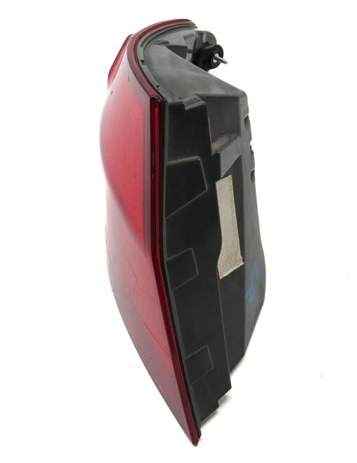 Thumbnail 6: 2011-2013 BMW 5 SERIES M5 F10 LEFT DRIVER REAR OUTER TAILLIGHT BRAKE LIGHT LAMP