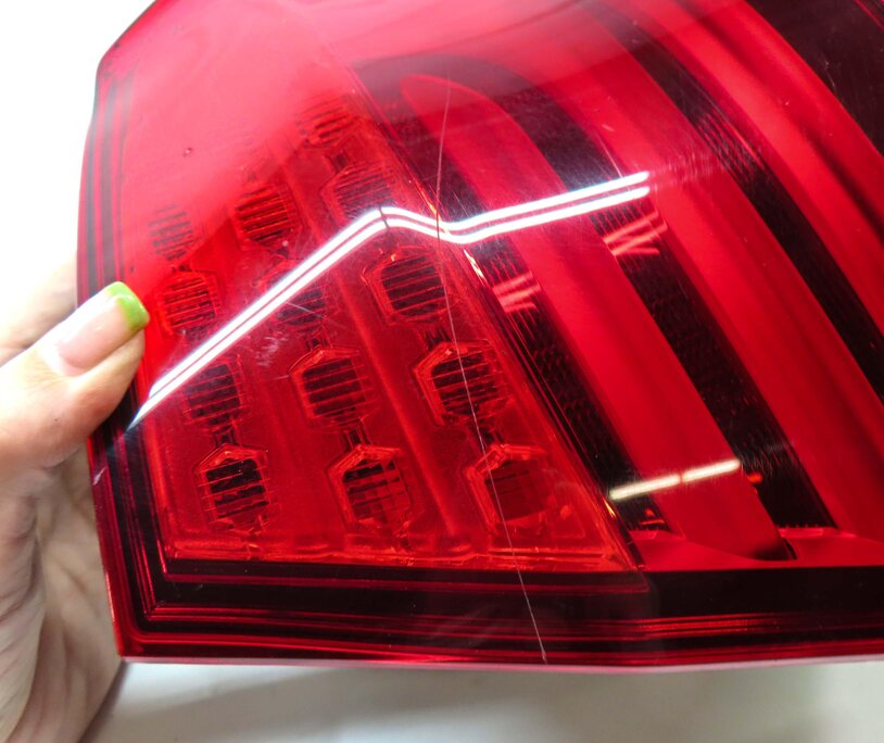 Thumbnail 11: 2011-2013 BMW 5 SERIES M5 F10 RIGHT PASSENGER OUTER TAILLIGHT BRAKE LIGHT LAMP