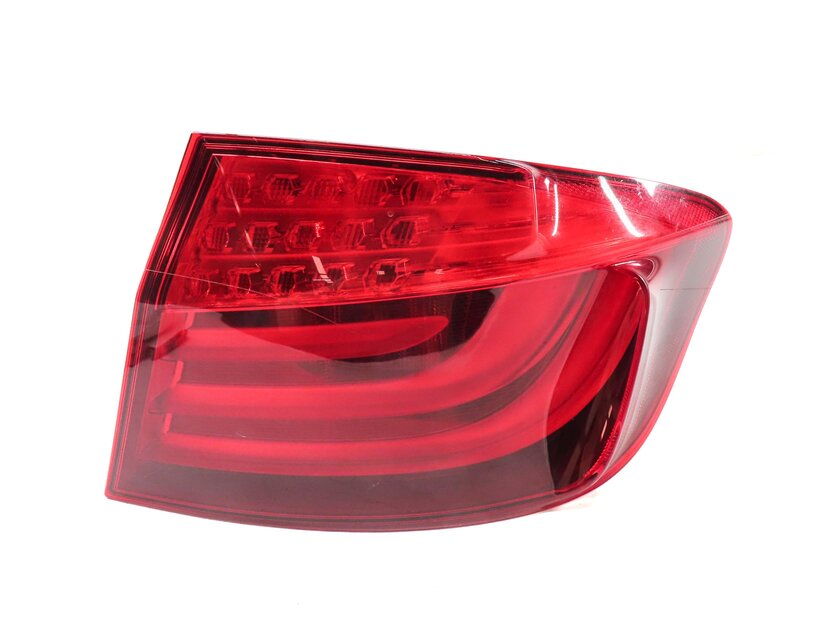 Thumbnail 3: 2011-2013 BMW 5 SERIES M5 F10 RIGHT PASSENGER OUTER TAILLIGHT BRAKE LIGHT LAMP
