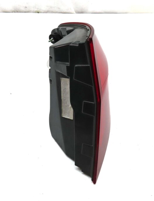 Thumbnail 4: 2011-2013 BMW 5 SERIES M5 F10 RIGHT PASSENGER OUTER TAILLIGHT BRAKE LIGHT LAMP