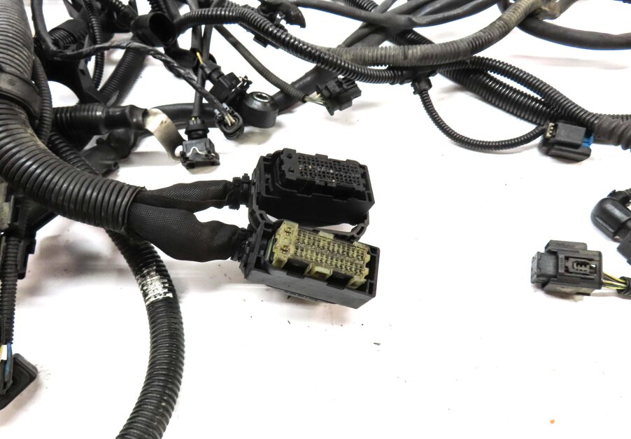 Thumbnail 5: 2013 BMW M5 ///M (F10) 4.4L S63 TWIN TURBO ENGINE WIRE WIRING HARNESS LOOM