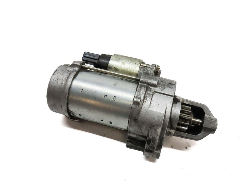 12-19 BMW 5 6 7 M5 M6 X5 X5M X6 X6M (F01 F02 F10 F12 F15 F16) 4.4L STARTER MOTOR