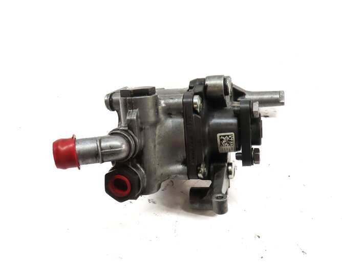 Thumbnail 2: 2012-2019 BMW M5 M6 ///M (F06 F10 F12 F13) 4.4L S63 ENGINE POWER STEERING PUMP