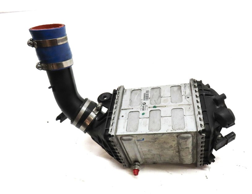 Thumbnail 5: 2012-2019 BMW M5 M6 ///M (F06 F12 F13) 4.4L S63 V8 ENGINE - LEFT INTERCOOLER