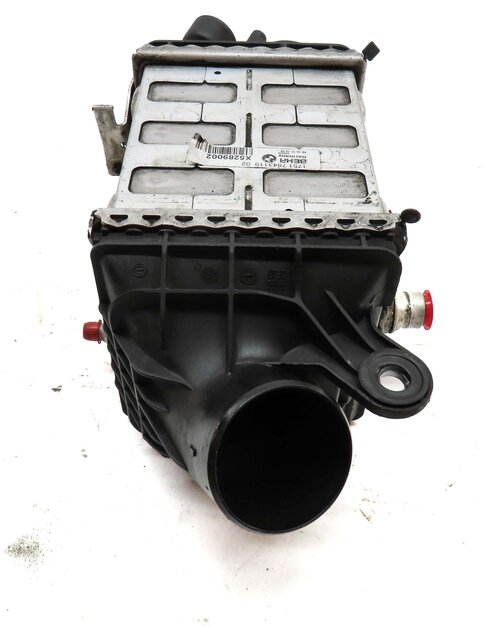 Thumbnail 9: 2012-2019 BMW M5 M6 ///M (F06 F12 F13) 4.4L S63 V8 ENGINE - RIGHT INTERCOOLER