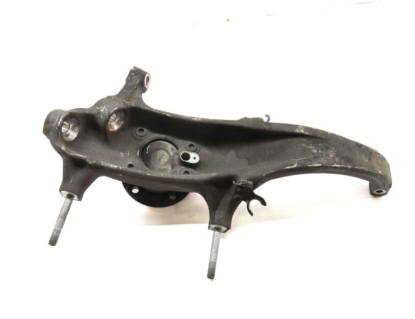 Thumbnail 2: 2012-2019 BMW M5 M6 ///M (F06 F10 F12 F13) RIGHT FRONT PASSENGER SPINDLE KNUCKLE