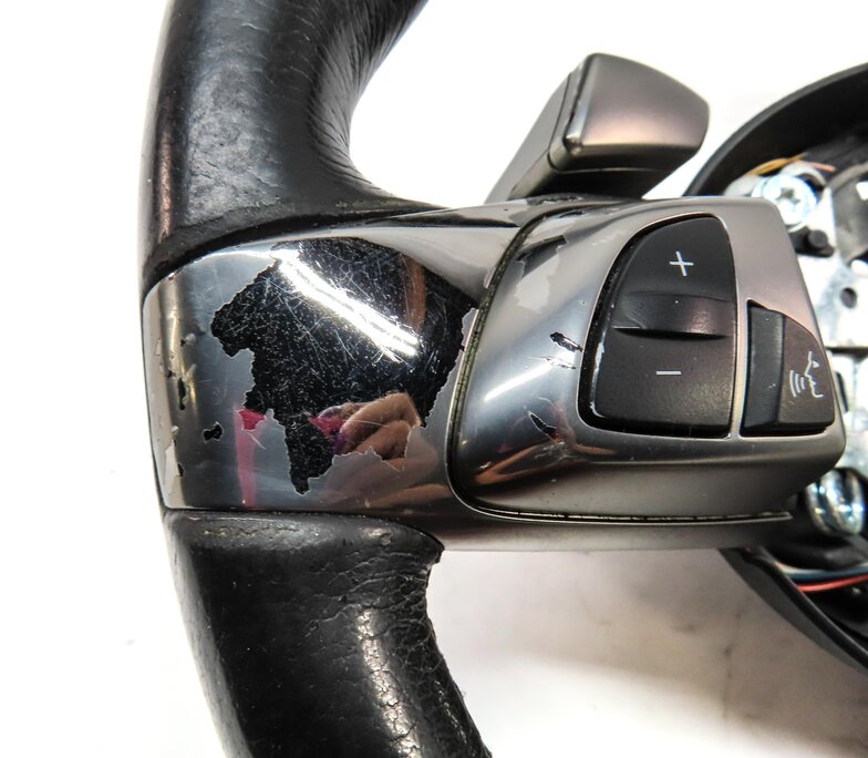 Thumbnail 6: 2003-2006 BMW Z4 (E85) LEFT DRIVER 3-SPOKE SPORT STEERING WHEEL w/ SHIFT PADDLES