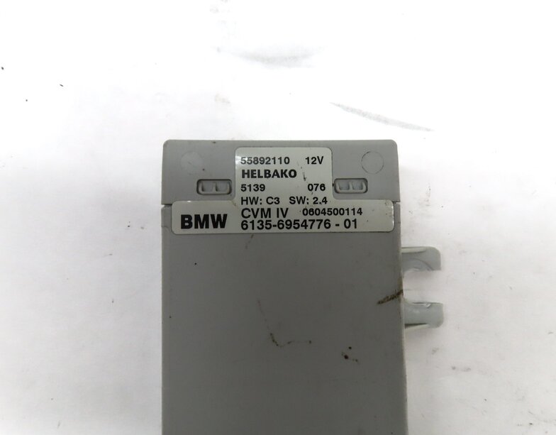 Thumbnail 4: 2003-2008 BMW Z4 (E85) ROADSTER - CONVERTIBLE TOP LIFT CONTROL MODULE