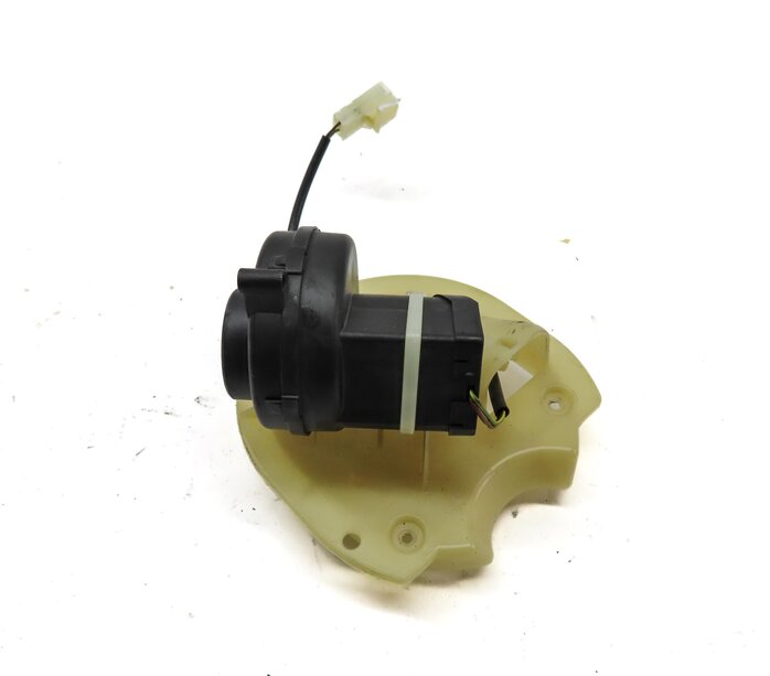 Thumbnail 4: 2006 BMW Z4 CONVERTIBLE ROADSTER E85 ENGINE MODULE ECM COOLING FAN BLOWER MOTOR