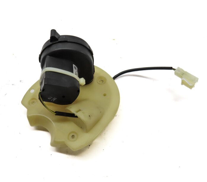 Thumbnail 5: 2006 BMW Z4 CONVERTIBLE ROADSTER E85 ENGINE MODULE ECM COOLING FAN BLOWER MOTOR