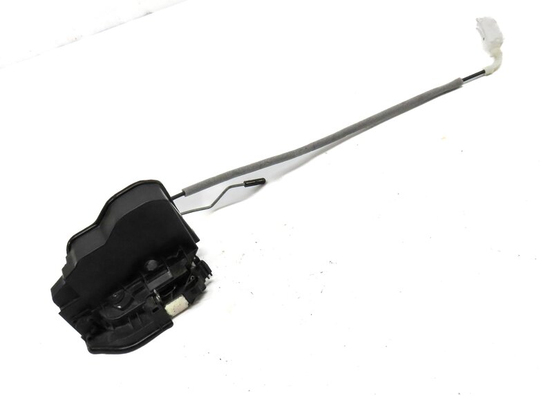 Thumbnail 3: 03-18 E87 F22 E90 E60 F10 F12 F01 F13 E65 F06 F04 E70 E71 RIGHT FRONT DOOR LATCH
