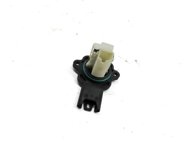 Thumbnail 3: 2006-2008 BMW 325i 330i 525i 530i Z4 (E60 E85 E90) 3.0L MASS AIR FLOW SENSOR MAF