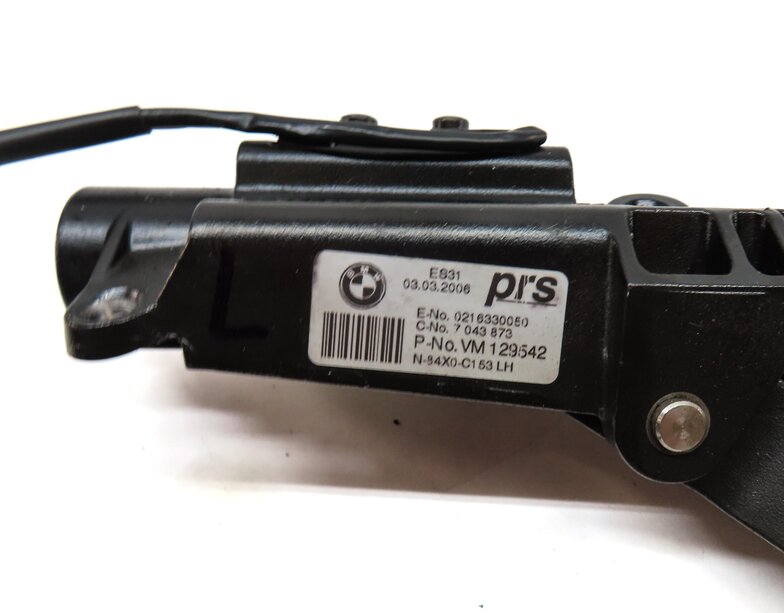 Thumbnail 9: 2006 BMW Z4 CONVERTIBLE ROADSTER E85 CONVERTIBLE TOP LATCH SET 2 7043874 7043873