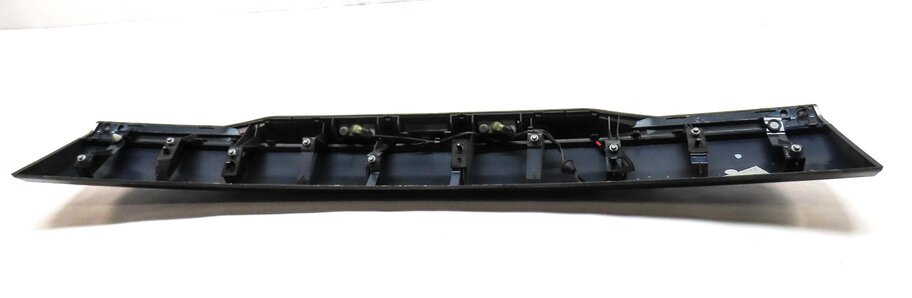 Thumbnail 6: 2012 RANGE ROVER SPORT (L320) REAR TRUNK RELEASE HANDLE LICENSE LIGHT TRIM BLUE