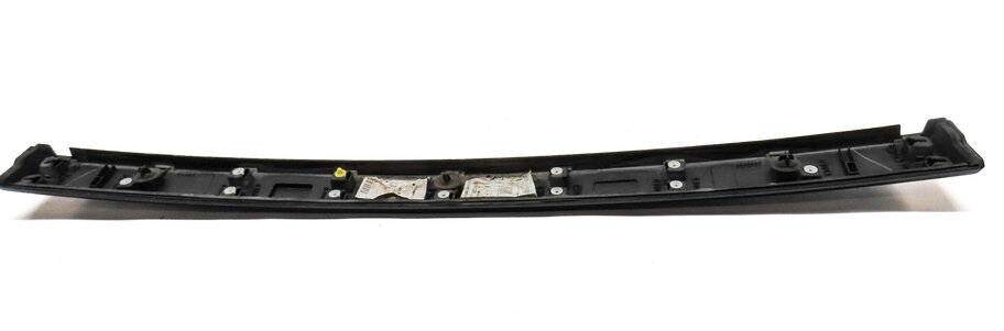 Thumbnail 5: 2012 RANGE ROVER SPORT (L320) REAR TRUNK LOWER TRIM PANEL STRIP (BALTIC BLUE)
