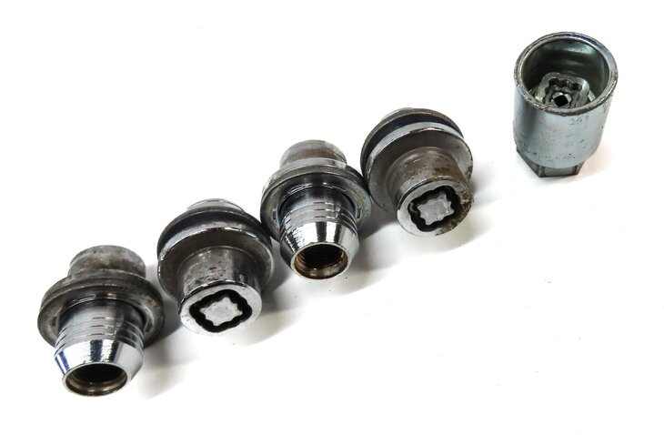 Thumbnail 3: 2012 RANGE ROVER SPORT (L320) LUG NUT WHEEL BOLT SET w/ KEY