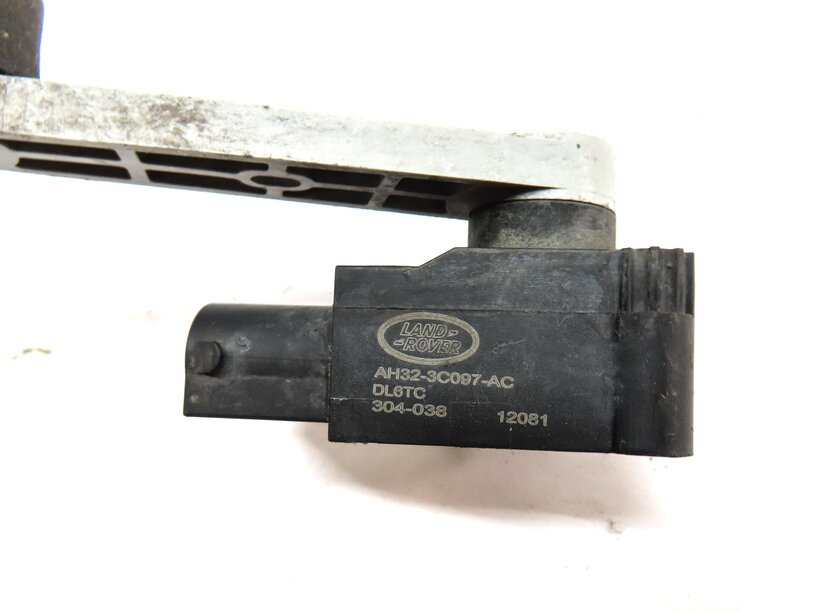 Thumbnail 5: 2012 RANGE ROVER SPORT (L320) FRONT LEFT DRIVER SUSPENSION HEIGHT LEVEL SENSOR