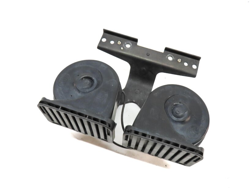 Thumbnail 1: 10-16 LAND ROVER LR4 RANGE ROVER SPORT (L320) HIGH & LOW TONE SAFETY HORN SET