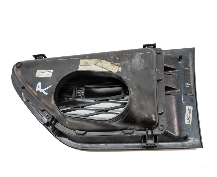 Thumbnail 6: 2012 RANGE ROVER SPORT (L320) FRONT RIGHT PASSENGER FENDER GRILLE TRIM
