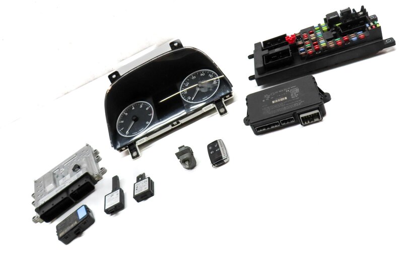 Thumbnail 21: 2012 RANGE ROVER SPORT (L320) 5.0L ENGINE ECU ECM IMMOBILIZER MODULE KEY SET-9