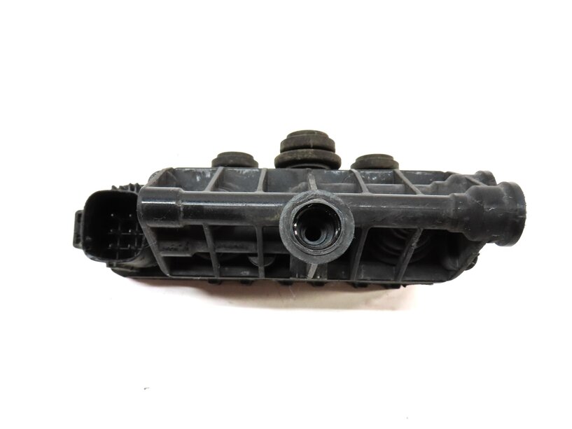 Thumbnail 11: 2012 RANGE ROVER SPORT (L320) FRONT & REAR AIR SUSPENSION VALVE BLOCK SET-3