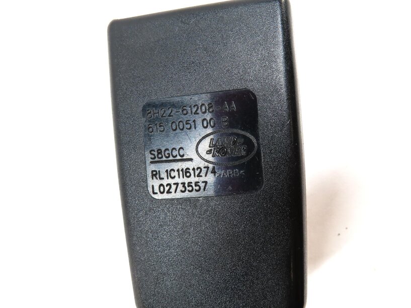 Thumbnail 7: 08-16 LR3 LR4 RANGE ROVER SPORT (L320) FRONT RIGHT PASSENGER SEATBELT RECEIVER