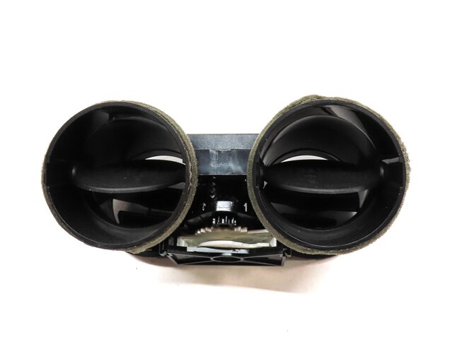 Thumbnail 4: 2012 RANGE ROVER SPORT (L320) REAR CENTER CONSOLE HEATER A/C AIR VENT