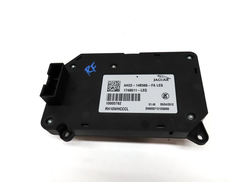 Thumbnail 5: 2012 RANGE ROVER SPORT (L320) FRONT RIGHT PASSENGER SEAT ADJUSTMENT SWITCH