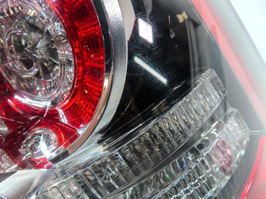 Thumbnail 7: 12-13 RANGE ROVER SPORT (L320) RIGHT PASSENGER REAR TAILLIGHT BRAKE LIGHT LAMP