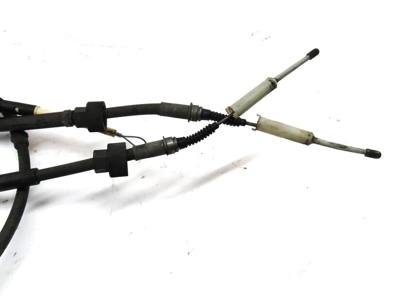 Thumbnail 8: 2012 RANGE ROVER SPORT (L320) EMERGENCY PARKING BRAKE ACTUATOR MOTOR w/ CABLES