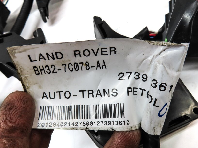 Thumbnail 4: 2012 RANGE ROVER SPORT (L320) 5.0L AJ133 V8 ENGINE WIRE WIRING HARNESS LOOM
