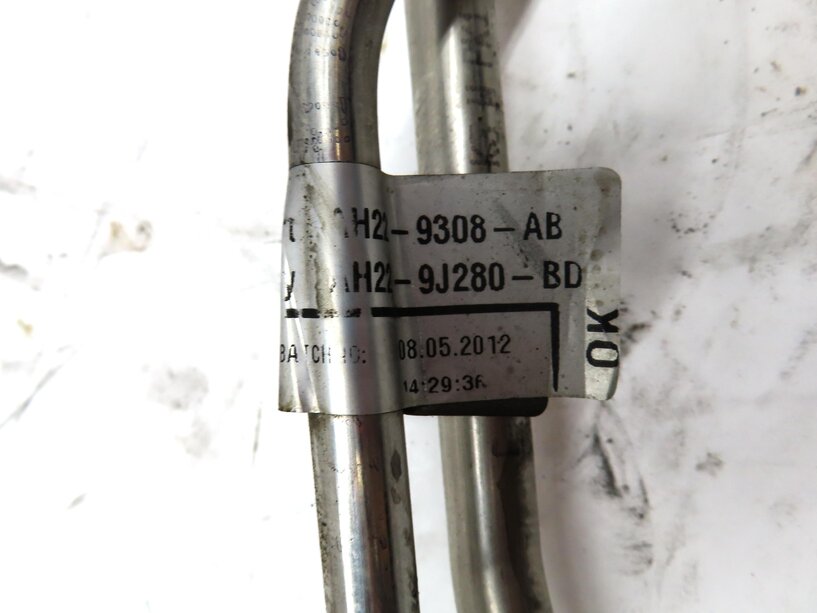 Thumbnail 7: 2012 RANGE ROVER SPORT (L320) 5.0L ENGINE FUEL FEED VAPOR LINES w/ SENSOR