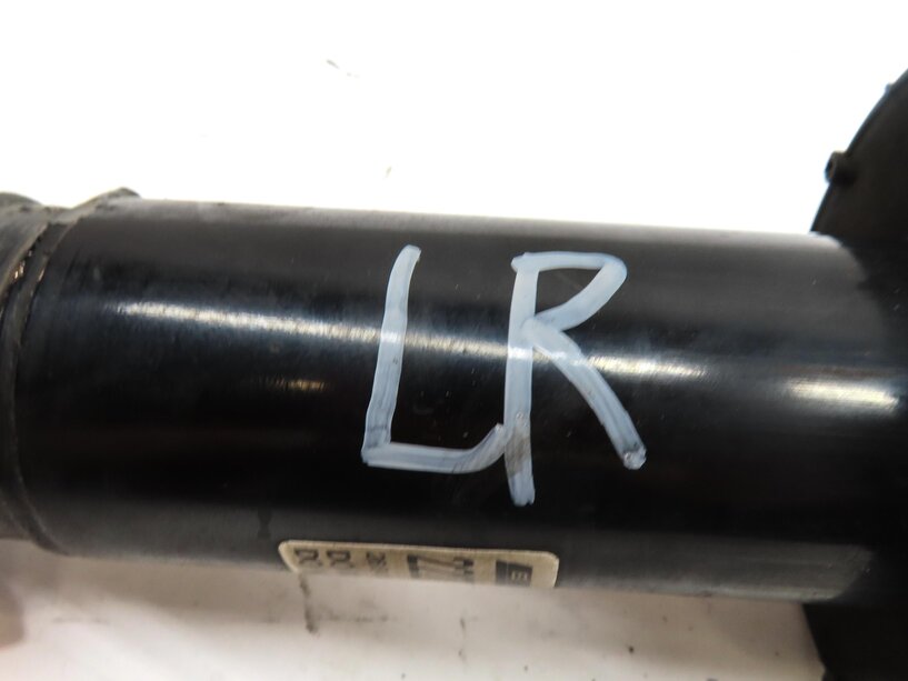 Thumbnail 10: 10-13 RANGE ROVER SPORT (L320) LEFT & RIGHT REAR AIR SUSPENSION SHOCK STRUT SET