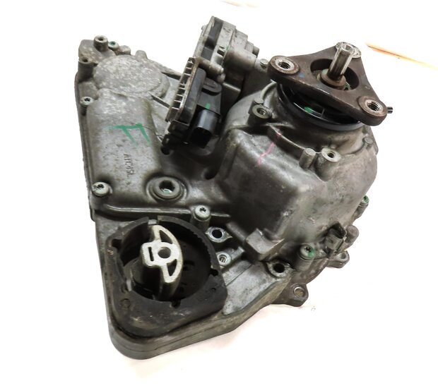 Thumbnail 4: 12-18 BMW X3 X4 X5 X6 (F15 F16 F25 F26) 2.0L / 3.0D / 3.0L FRONT TRANSFER CASE