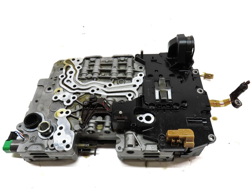 Thumbnail 4: BMW 2012 528i / 2013 328i X3 - 2.0L AWD 8HP-45 AUTO TRANSMISSION VALVE BODY