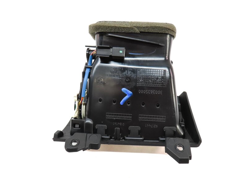Thumbnail 5: 2013 BMW X3 (F25) FRONT LEFT DRIVER DASH HVAC A/C HEATER AIR VENT (BLACK)