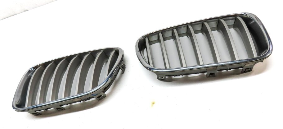 Thumbnail 3: 2013-2017 BMW X3 (F25) FRONT LEFT & RIGHT KIDNEY GRILLE HOOD VENT TRIM SET-2