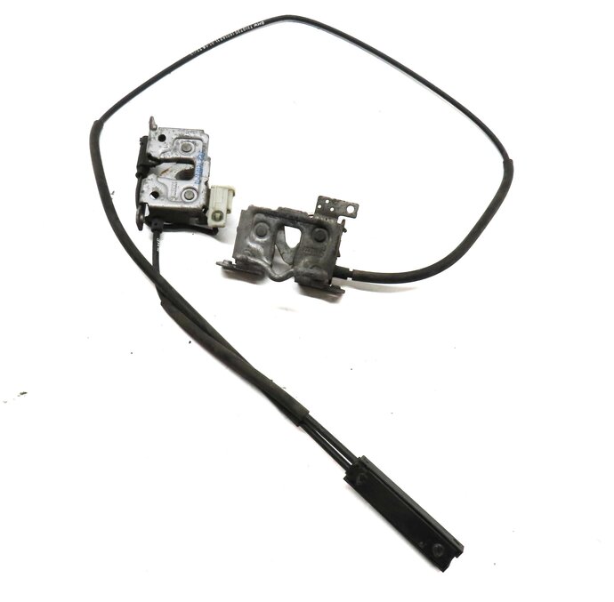 2013 BMW X3 (F25) LEFT & RIGHT HOOD LATCH LOCK ACTUATOR SET 2 w/ CABLE 7210731